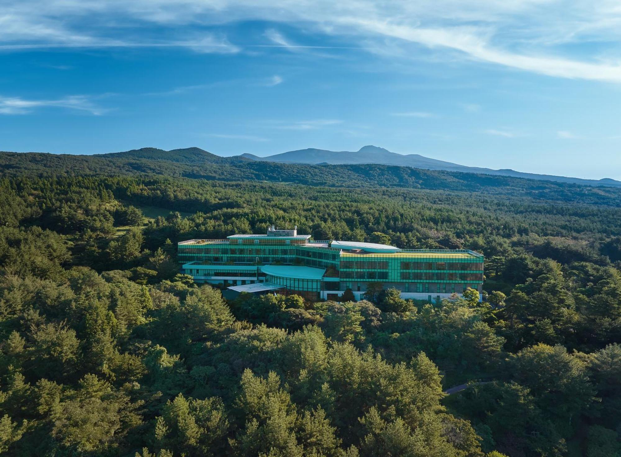 We Hotel Jeju Seogwipo Eksteriør billede